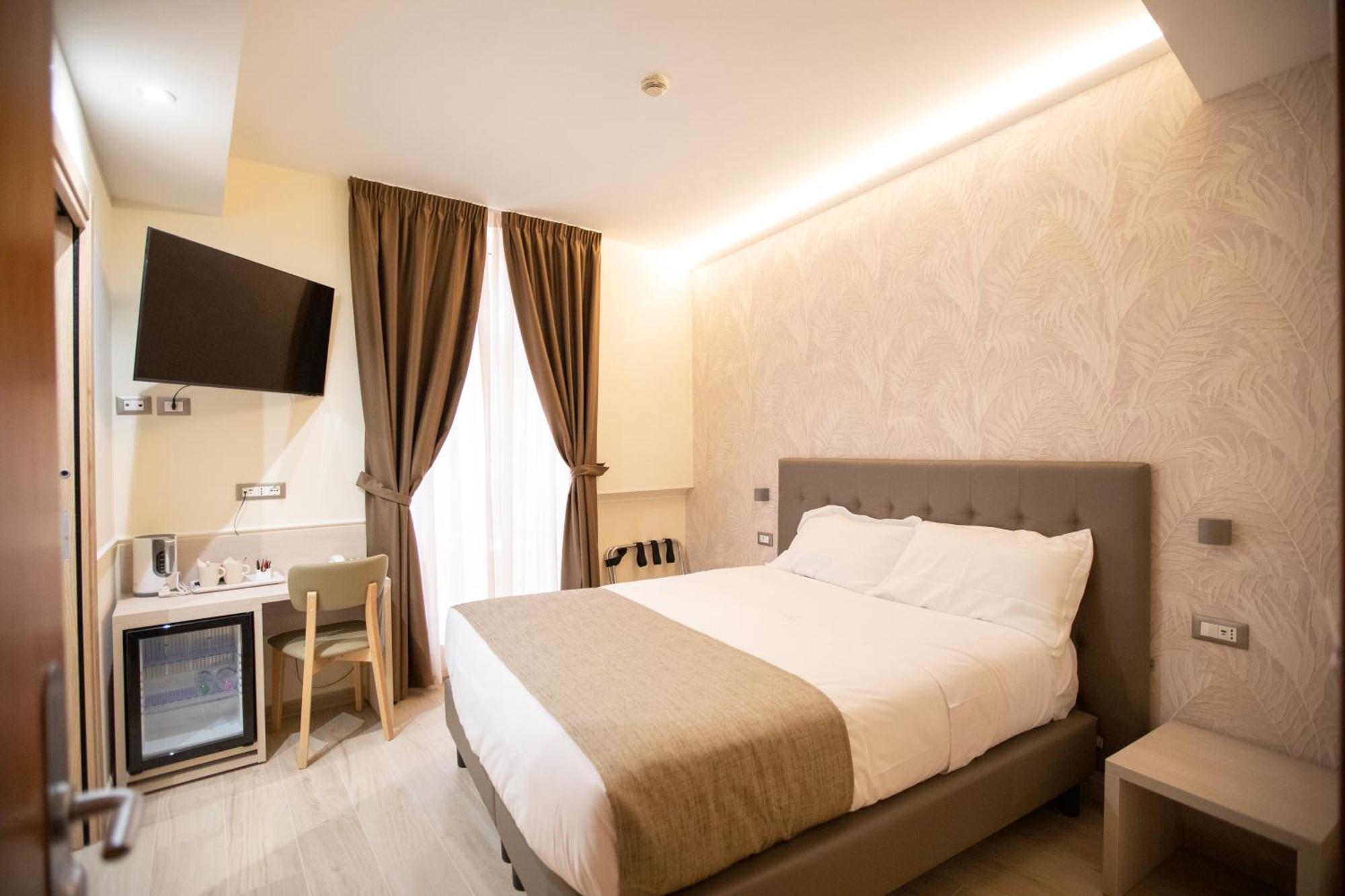 Hotel Maximus Roma Exterior foto