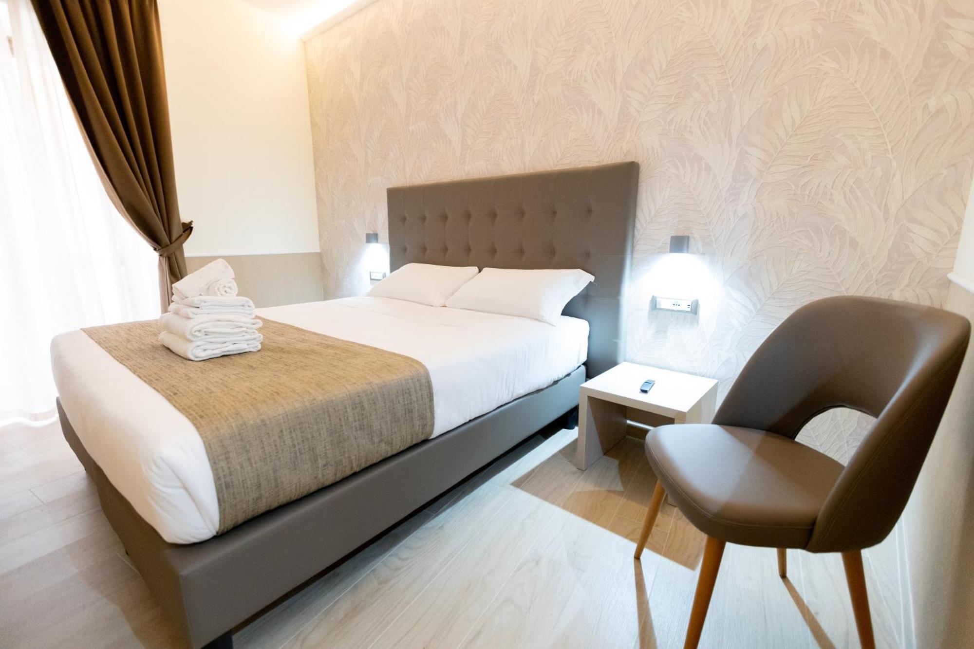 Hotel Maximus Roma Exterior foto