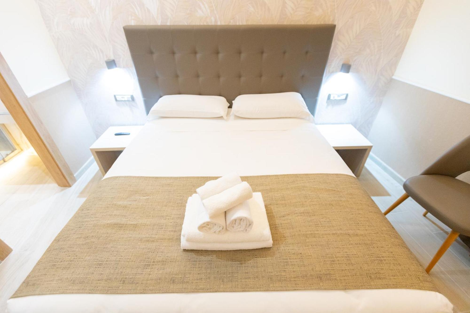 Hotel Maximus Roma Exterior foto